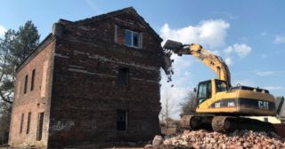 Демонтаж кирпичного дома Кумертау, цена от 3021 руб.