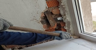 Демонтаж оконных откосов по выгодной цене от 530 руб. в Кумертау - Сварной-Кра