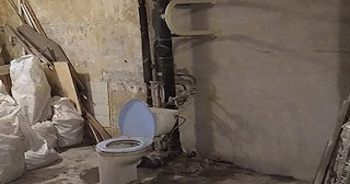 Демонтаж сантехкабины в панельном доме - цена от 1060 рублей | Сварной-Кра